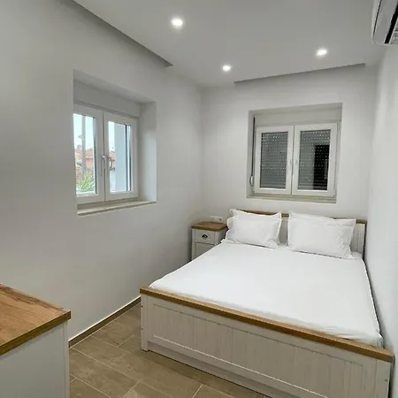 Apartment Andrea's Luxury In Nea Fokea
