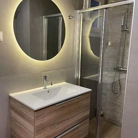 Andrea's Luxury In דירה