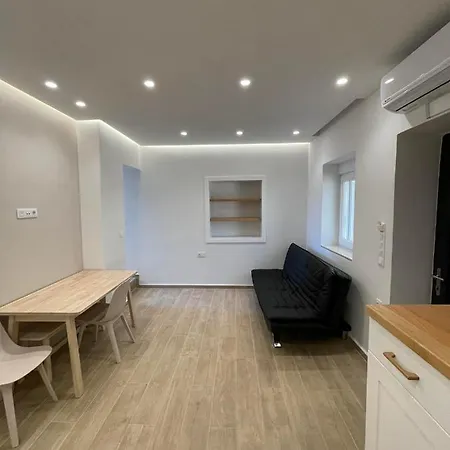 דירה Andrea's Luxury In *