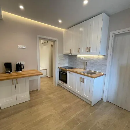 דירה Andrea's Luxury In