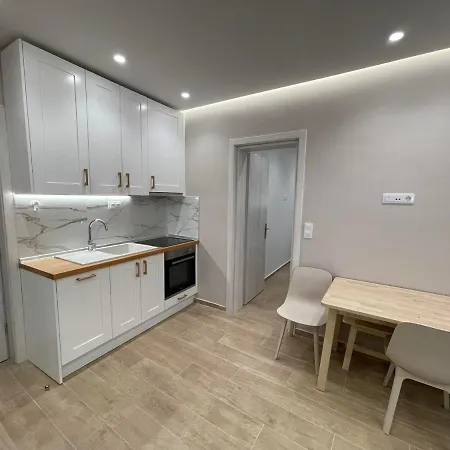 Andrea's Luxury In דירה Néa Fókaia
