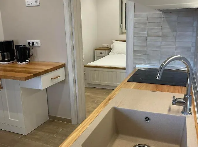 Andrea's Luxury In *