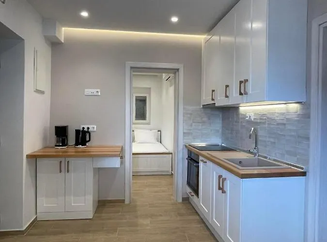 Andrea's Luxury In *